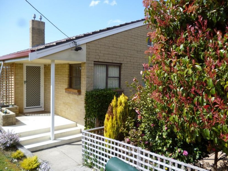 1/18 Guilford Road, Riverside TAS 7250