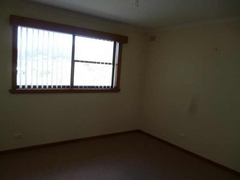 1/18 Guilford Road, Riverside TAS 7250