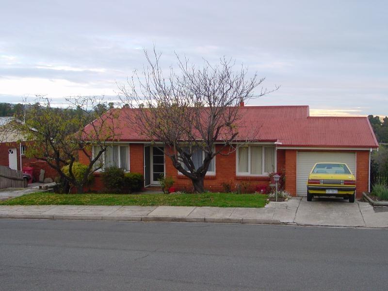 38 Parua Road, Newnham TAS 7248