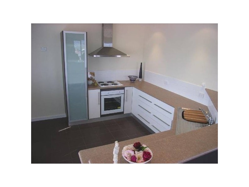 1/15. Rothesay Close, Newnham TAS 7248