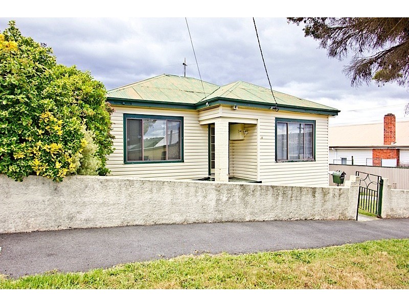 20 Derby Street, Mowbray TAS 7248