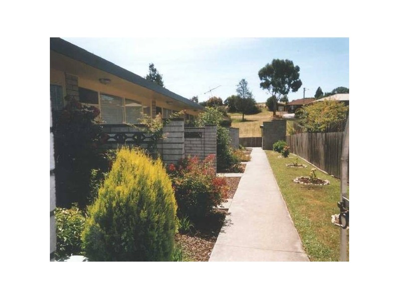 1/10 Notley Street, Newnham TAS 7248