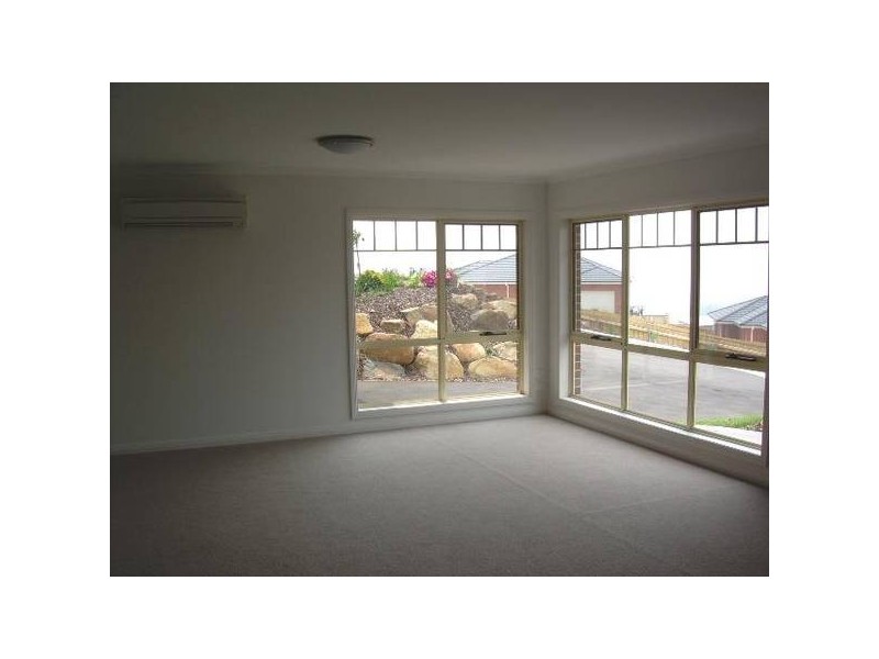 3/11 Chevron Place, Riverside TAS 7250