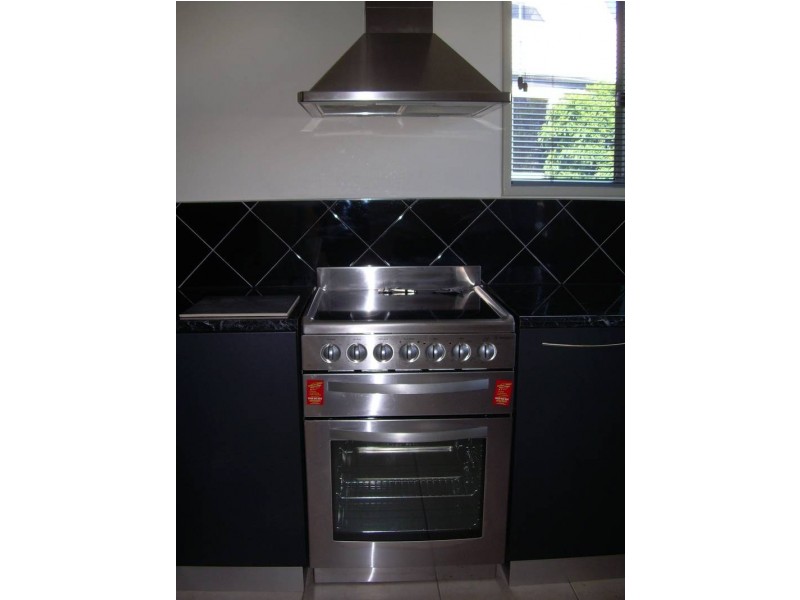 3/8 Albert Street, Youngtown TAS 7249