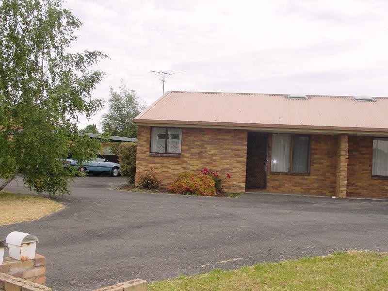 3/1-3 Norman Court, Newnham TAS 7248