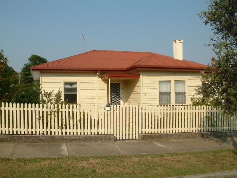 15 Rowan Avenue, Newstead TAS 7250
