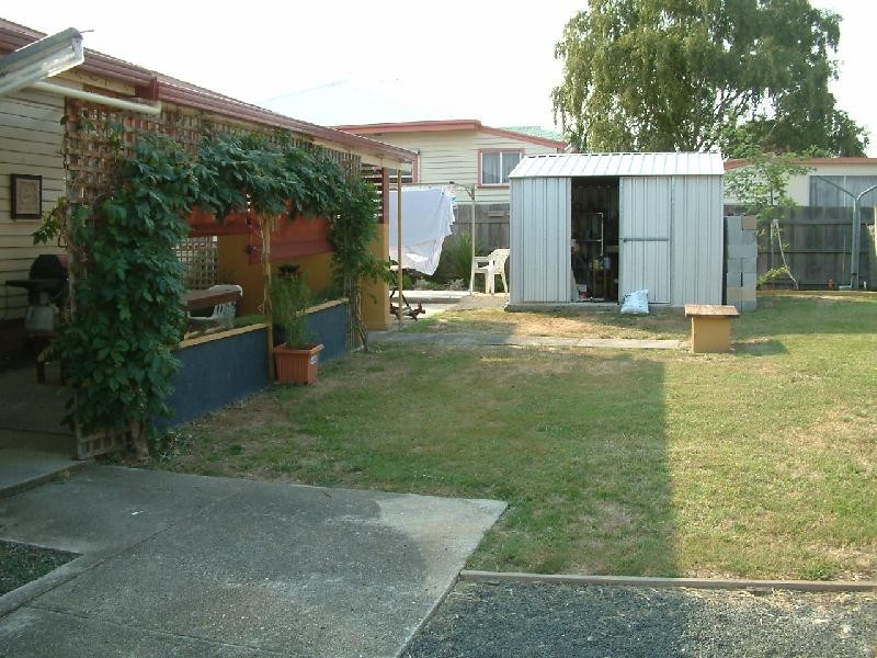 15 Rowan Avenue, Newstead TAS 7250