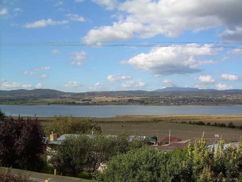 27 Fort Street, Riverside TAS 7250