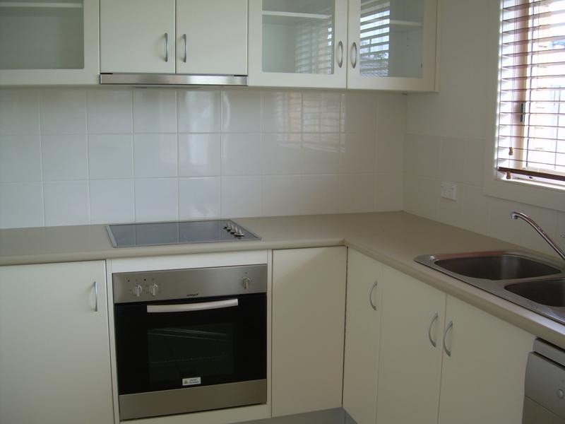 1/4 Bethune Place, Newnham TAS 7248