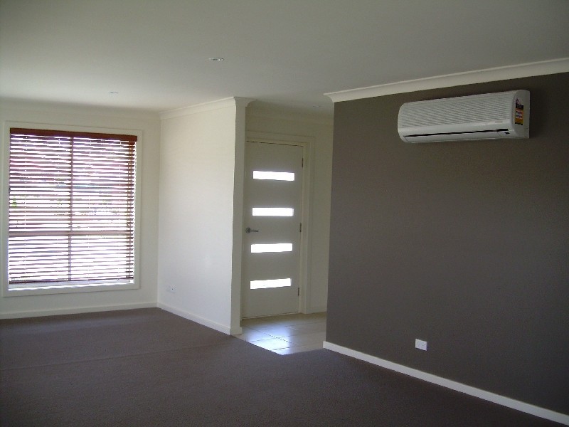 1/4 Bethune Place, Newnham TAS 7248