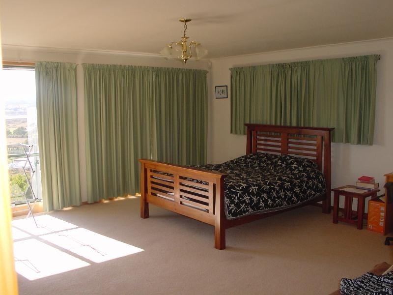 15 Fort Street, Riverside TAS 7250