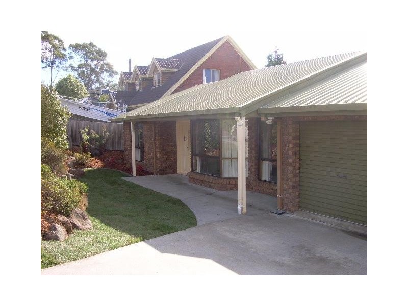 4 Beaumaris Court, Trevallyn TAS 7250