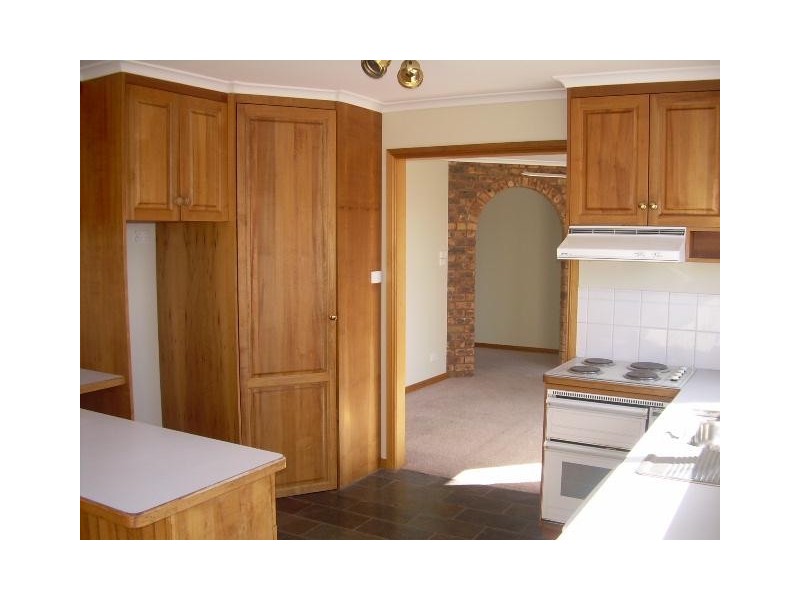 4 Beaumaris Court, Trevallyn TAS 7250