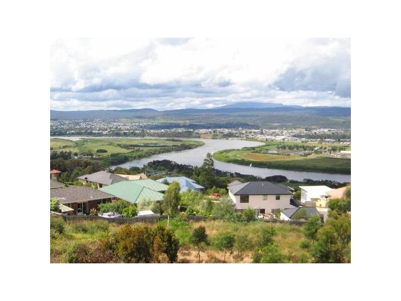 6 Gourlay Court, Trevallyn TAS 7250