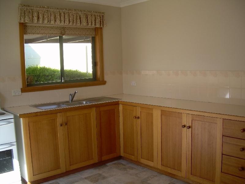 2/22 Notley Street, Newnham TAS 7248