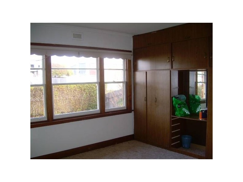 Grubb Street, Mowbray TAS 7248