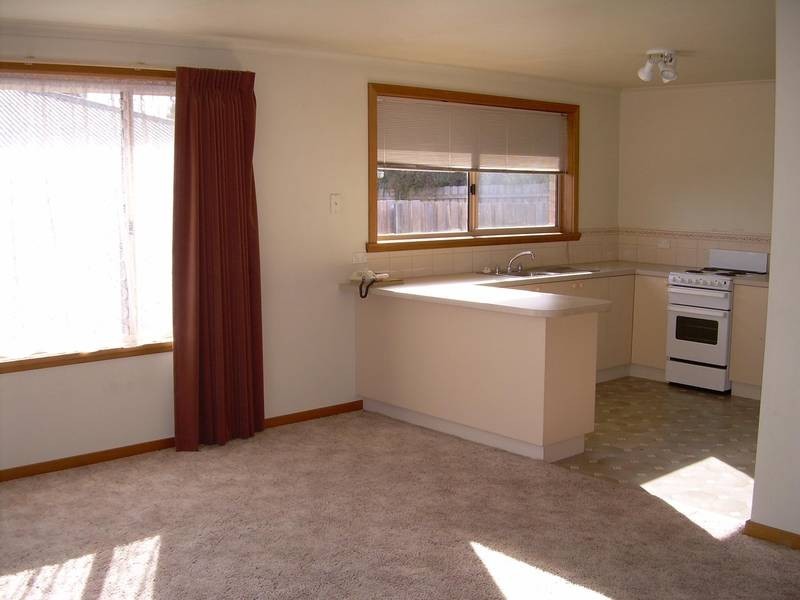 7/22 Calais Street, Mowbray TAS 7248