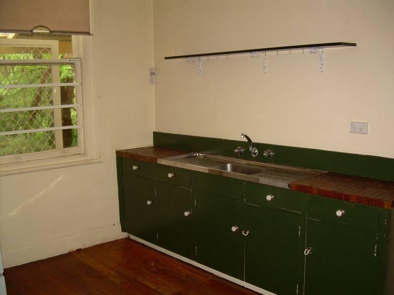 38 Racecourse Crescent, Launceston TAS 7250