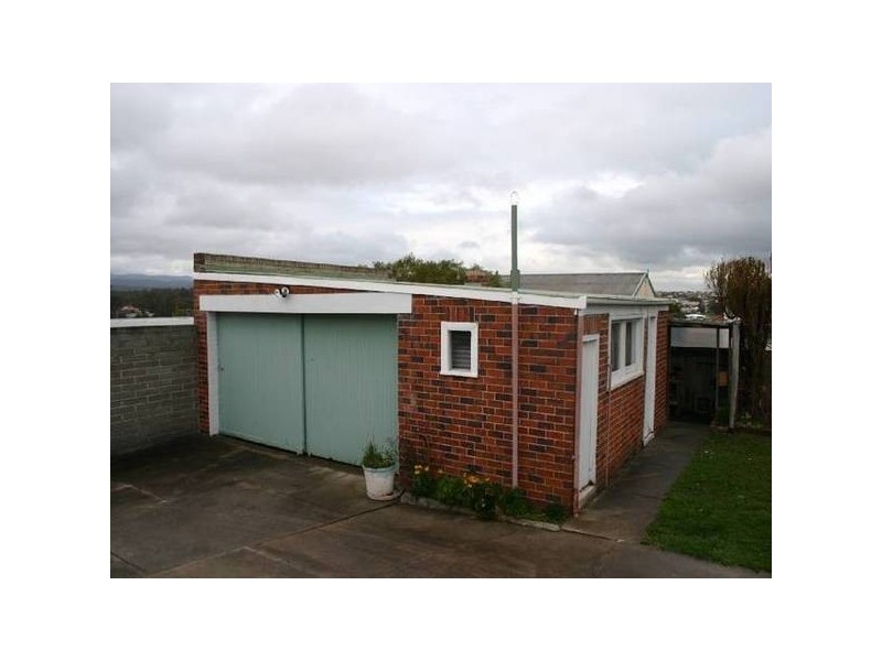 21 Riseley Street, Kings Meadows TAS 7249
