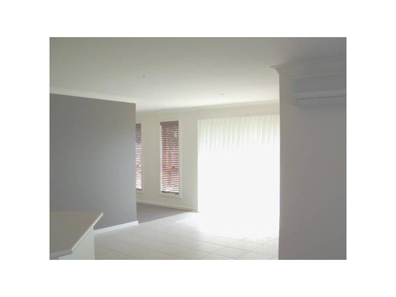 Bethune Place, Newnham TAS 7248