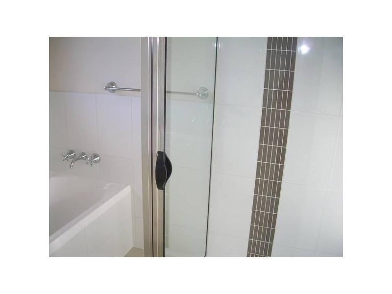 Bethune Place, Newnham TAS 7248