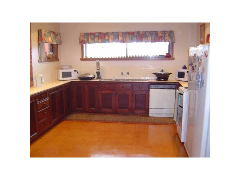 64. Bulwer St., Longford TAS 7301