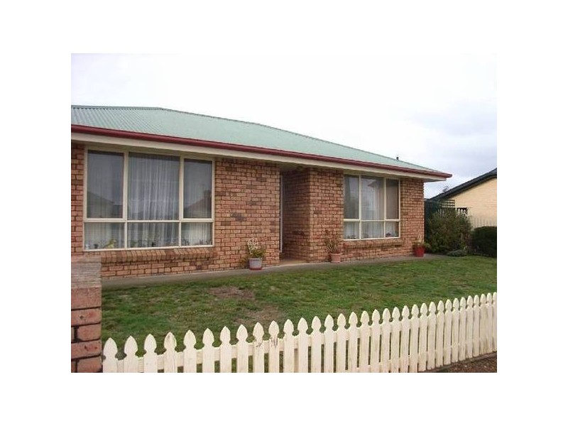 Marlborough St., Longford TAS 7301
