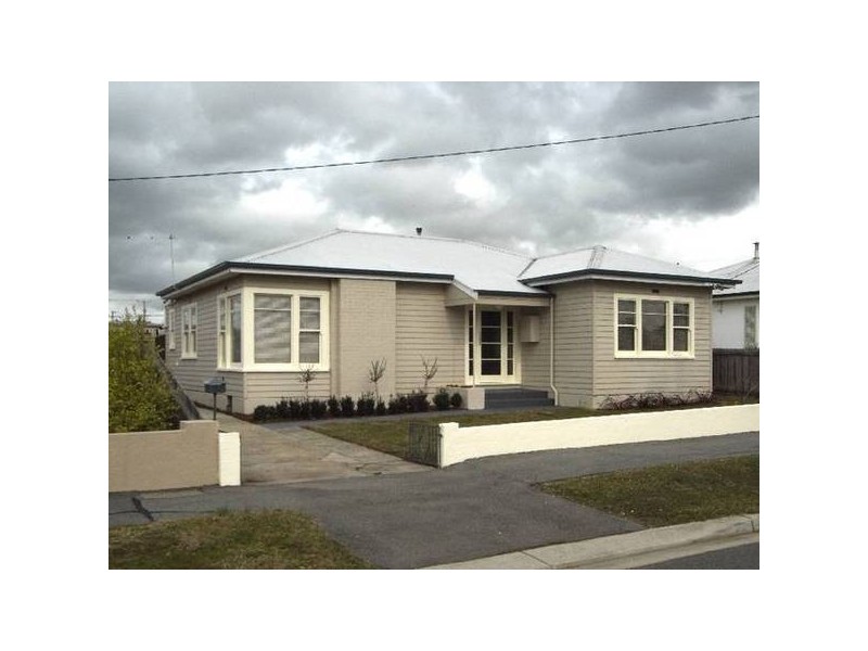 Janefield Street, Mowbray TAS 7248