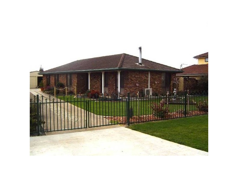 Malcombe Street, Longford TAS 7301