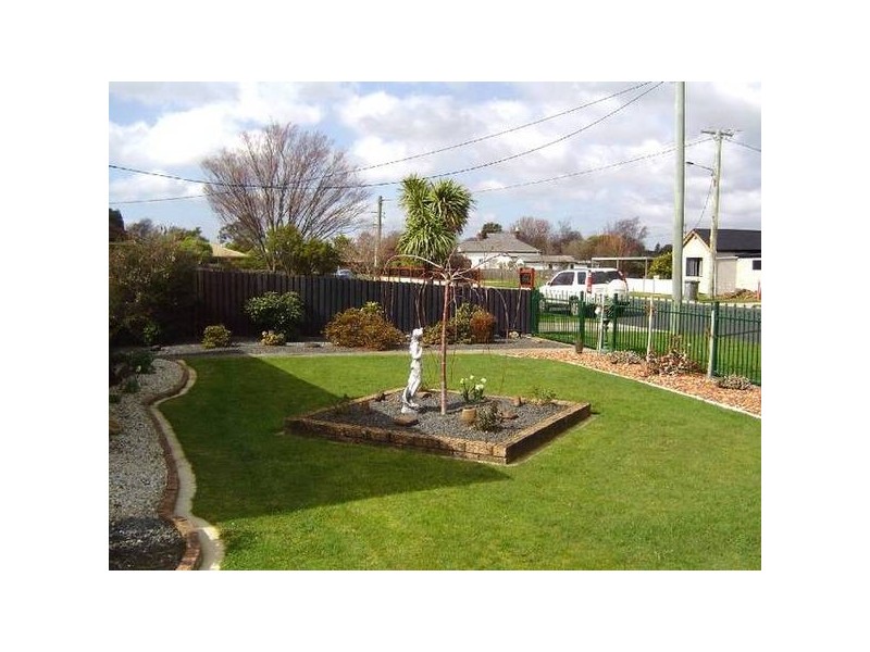 Malcombe Street, Longford TAS 7301