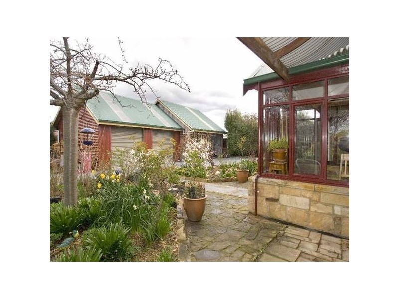 1 Walnut Grove, Summerhill TAS 7250