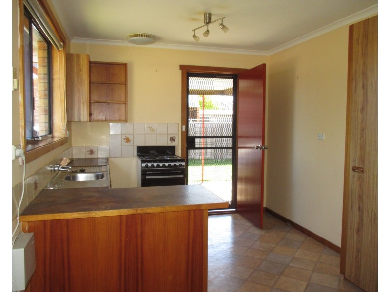 1/11 Drysdale Court, Newnham TAS 7248