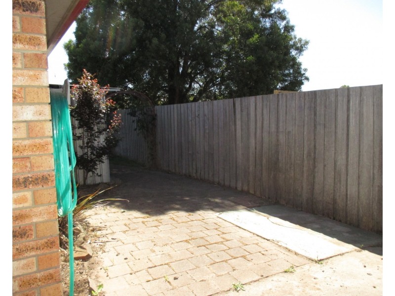 1/11 Drysdale Court, Newnham TAS 7248