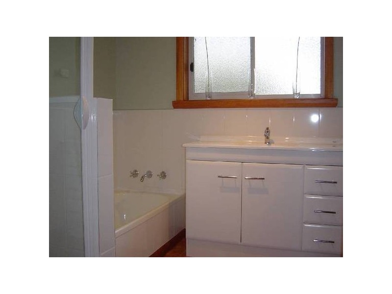 27 Osborne Avenue, Trevallyn TAS 7250