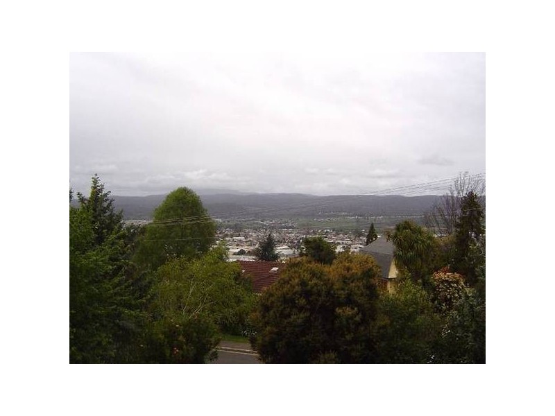 27 Osborne Avenue, Trevallyn TAS 7250