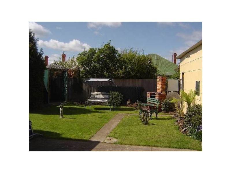 17 Waugh Street, Invermay TAS 7248