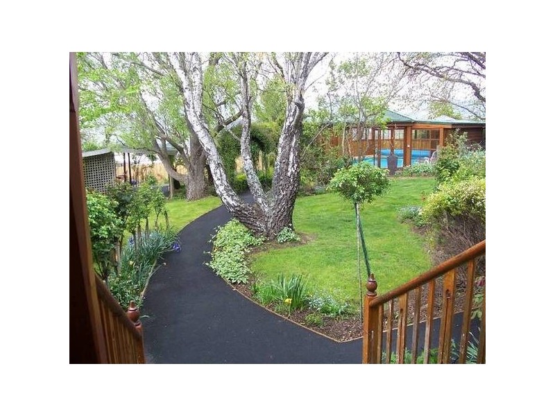 21 Flowers Crt, Newstead TAS 7250