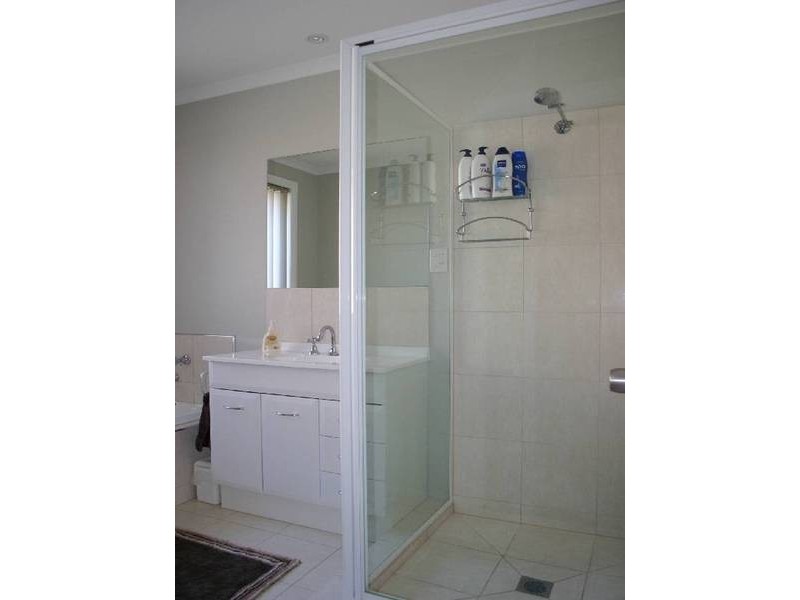 14 Bartlett Grove, Newnham TAS 7248