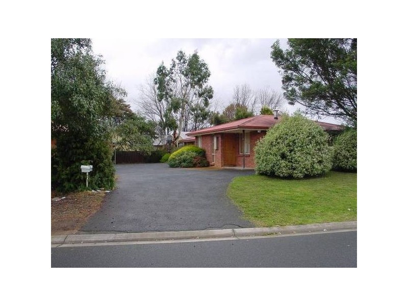 3/1-3 Newnham Close, Newnham TAS 7248