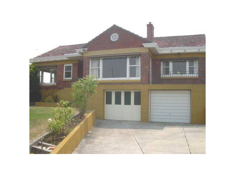 2 Banks Street, Mowbray TAS 7248