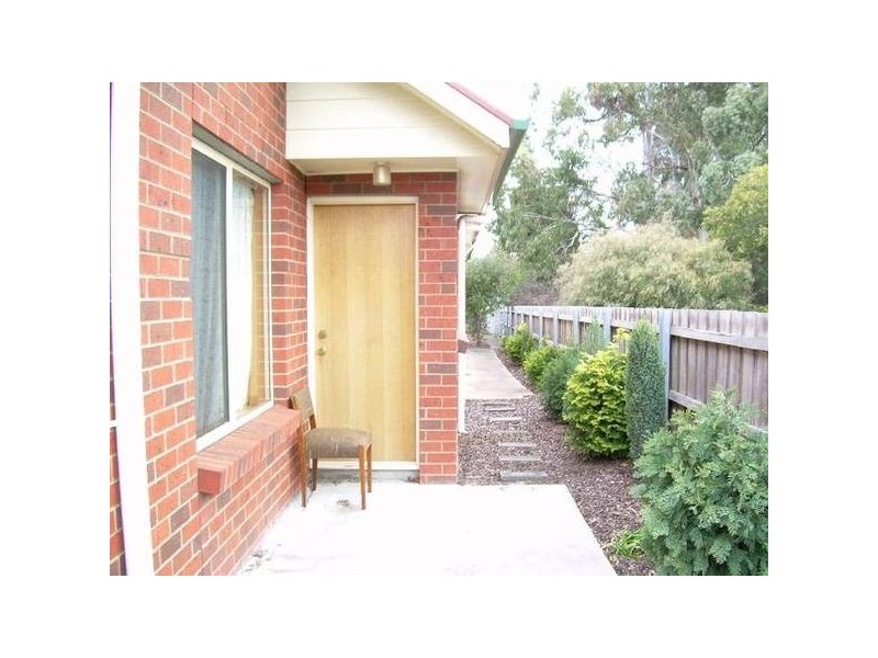 2/14 Plumer Street, Mowbray TAS 7248