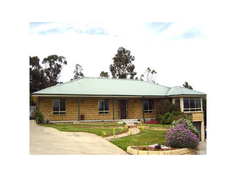 3 Campbell-smith Court, Newnham TAS 7248