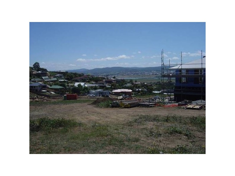 23 Chevron Place, Riverside TAS 7250