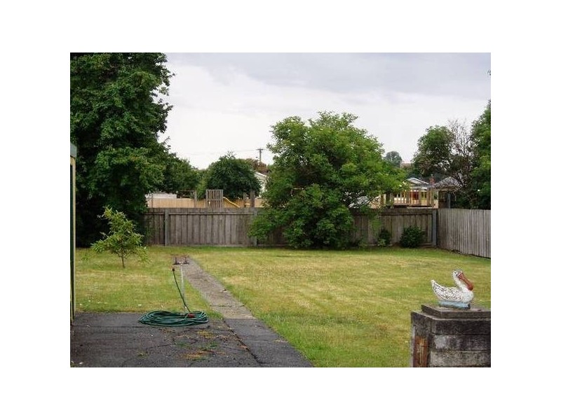 10 Ross Avenue, Invermay TAS 7248