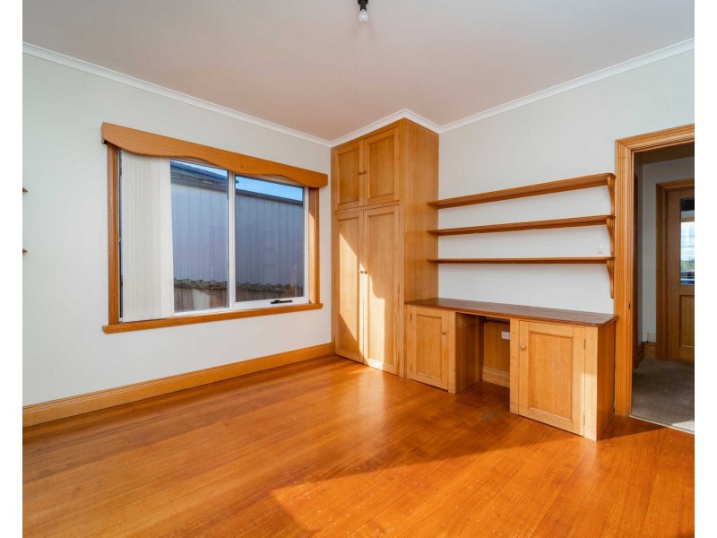 3 Monet Place, Newnham TAS 7248