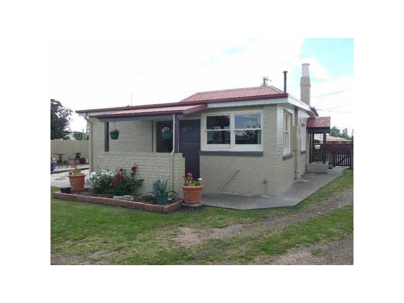 48 Main Road, Perth TAS 7300