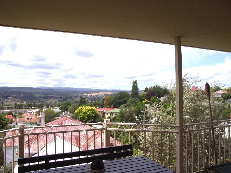9 Lanoma Street, East Launceston TAS 7250