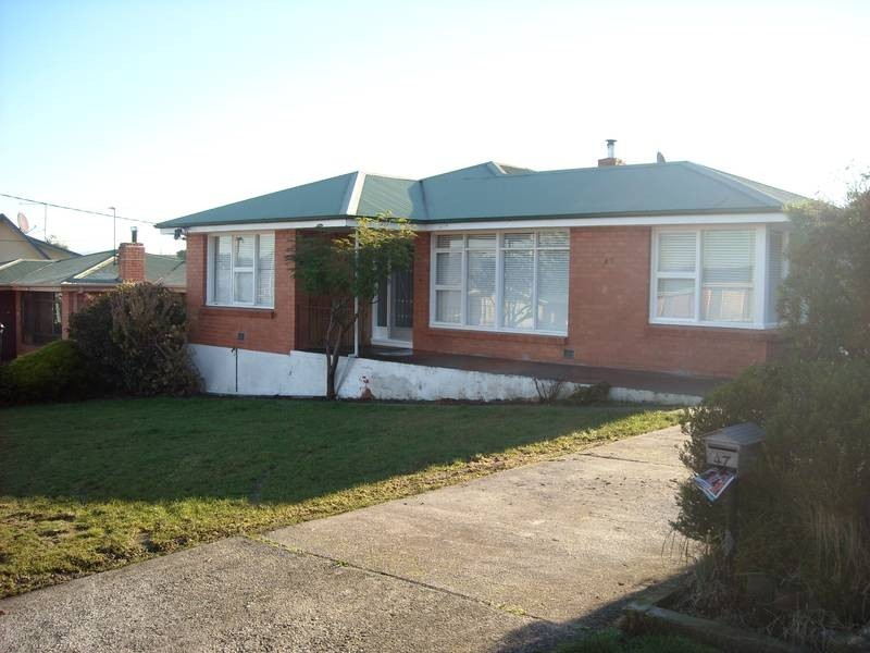 47 Paringa Avenue, Newnham TAS 7248