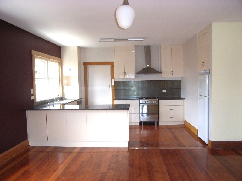 28 Bellevue Avenue, South Launceston TAS 7249