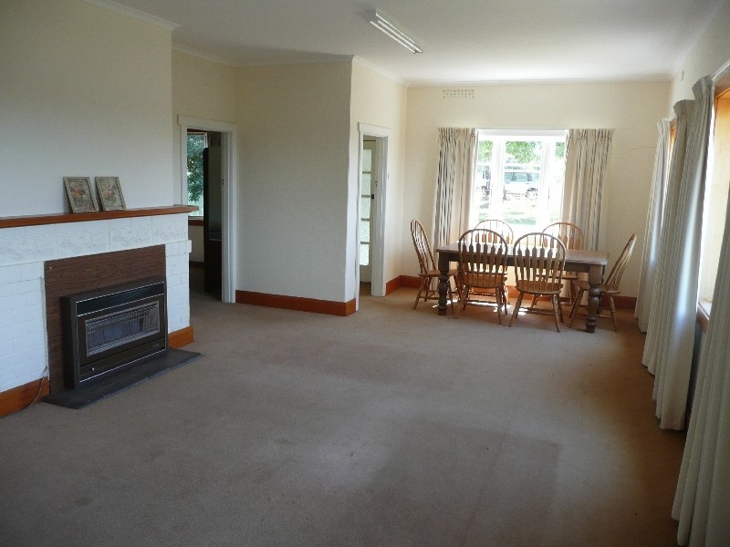 1 Dally Street, Beaconsfield TAS 7270